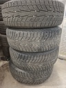 Vw Transporter kitkarengassarja 215/65r16c Hankook