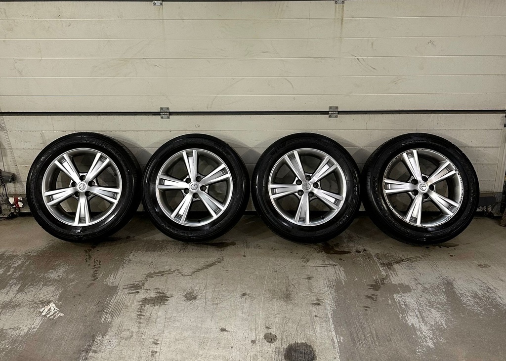 Lexus/Toyota 7x18  5x114,3+Tigar rengas 235/55r18