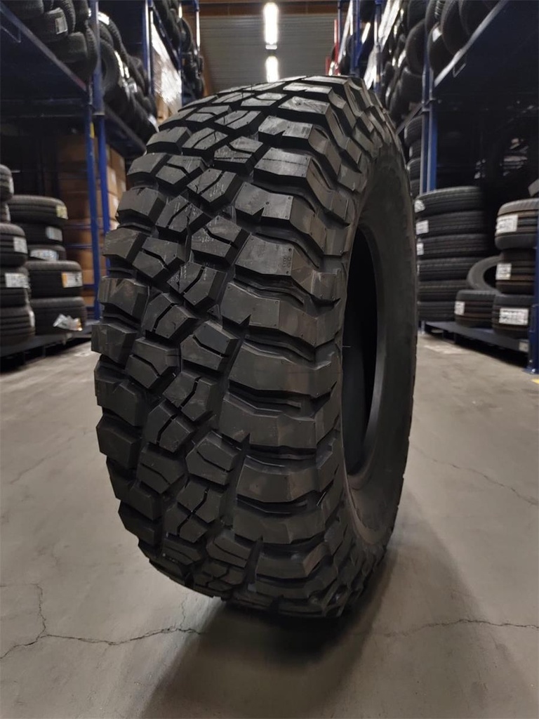 33.00/12R15 108Q BFGOODRICH MUD TERRAIN T/A KM3 XL
