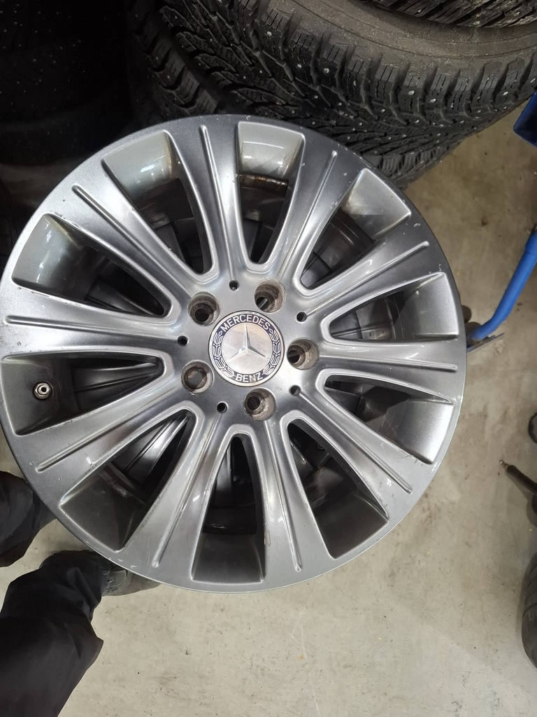 MB C-SARJAN VANNESETTI +RENGASPAINETUNNISTIMET