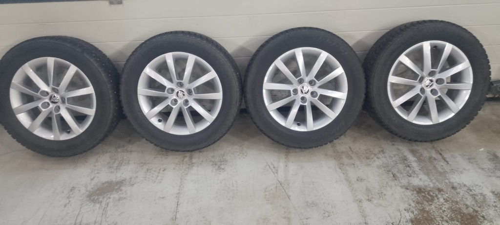 SKODA ORGINAL VANNE 6X16  5x100 (käytetyt siistit)