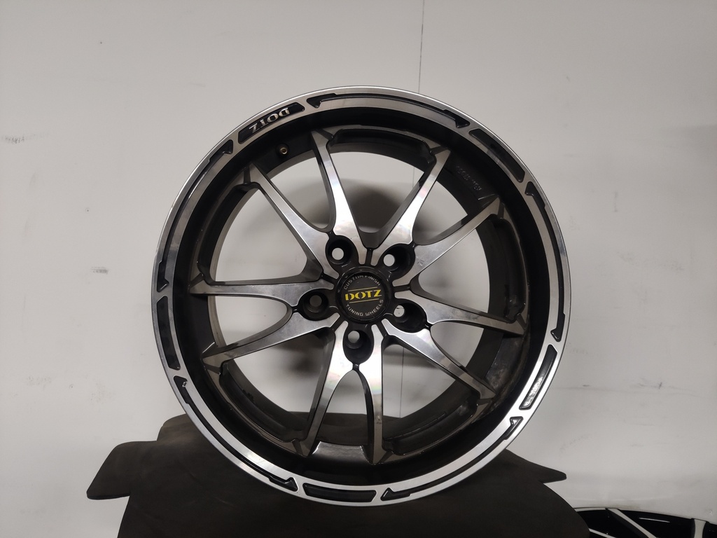 DOTZ   7X17  5X112  ET 28