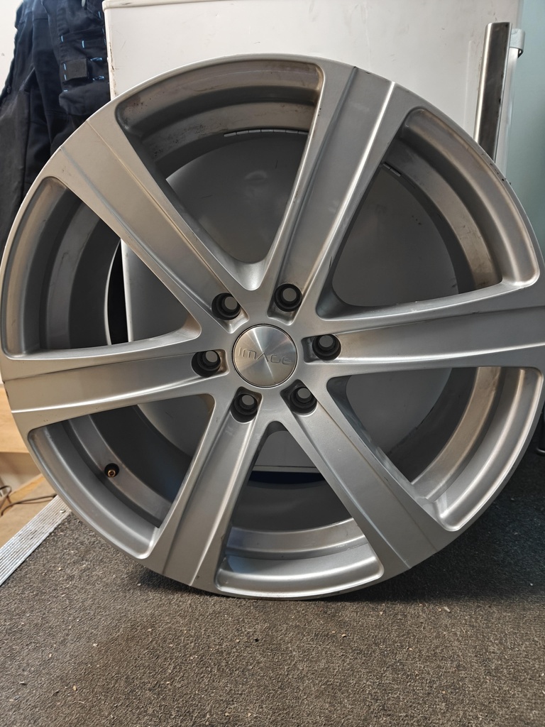 MB SPRINTER  IMAGE VANNE 8,5X20  6X130  (KÄYTETYT)