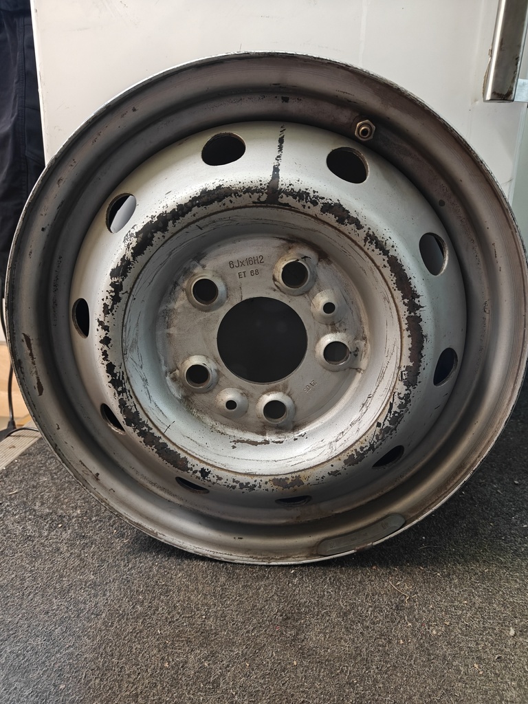 FIAT DUCATO TERÄSVANNE 6X16  ET 68(käytetty)