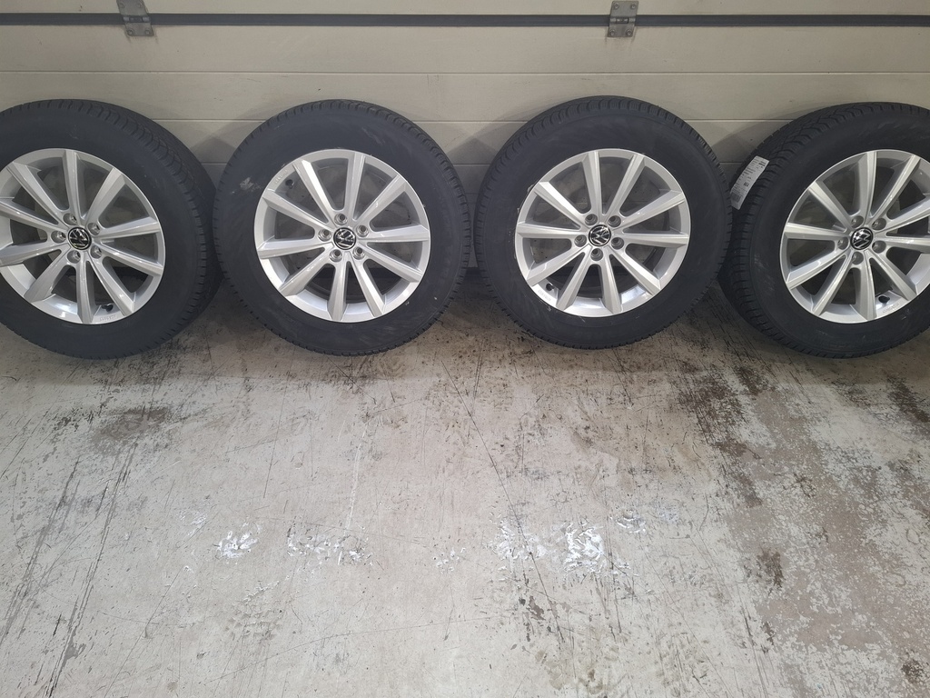 VW  6x16 5/100 ET35 CB57.1+205/60R16 NOKIAN HKPL R5