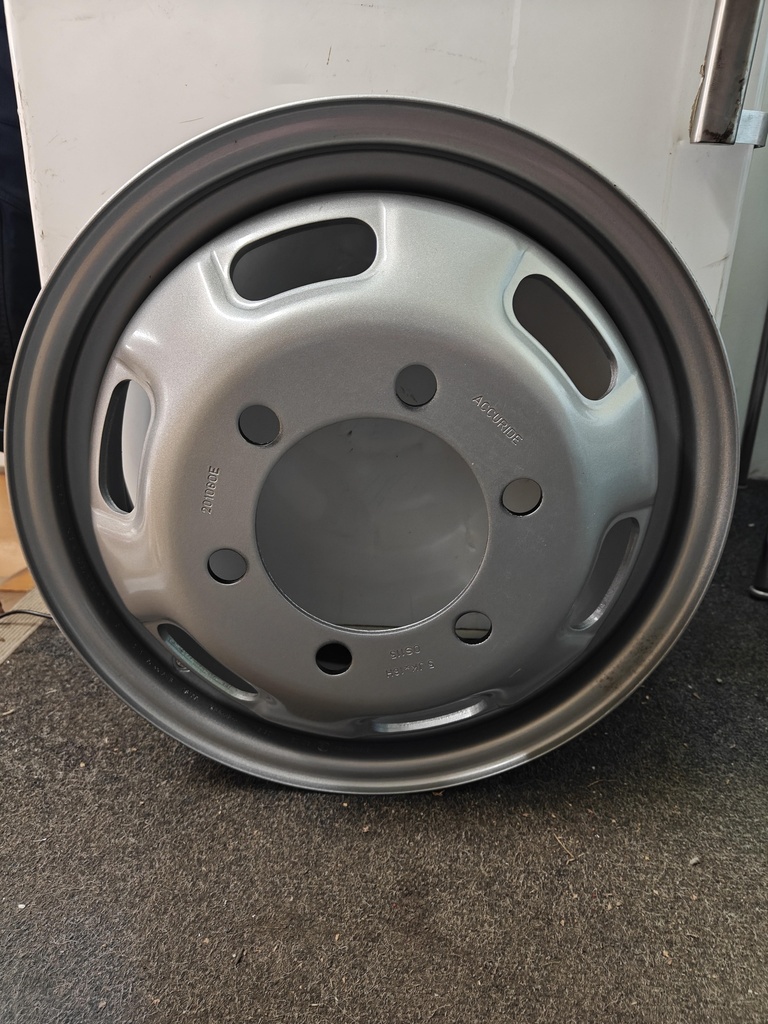 IVECO VANNE  5X16   6X170